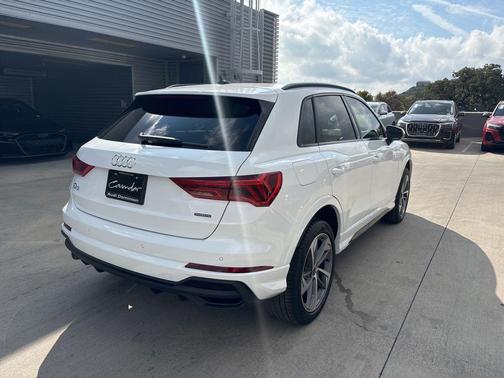 2025 Audi Q3 45 S line Premium