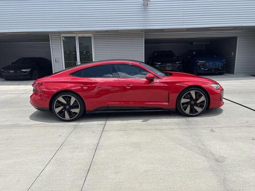 2025 Audi S e-tron GT Premium Plus