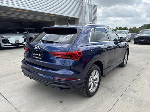 2025 Audi Q3 45 S line Premium