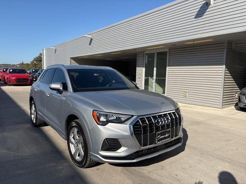 2019 Audi Q3 2.0T Premium