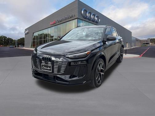 2025 Audi SQ6 e-tron Premium