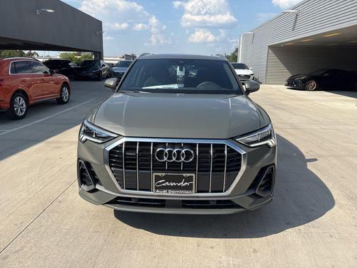 2025 Audi Q3 45 S line Premium