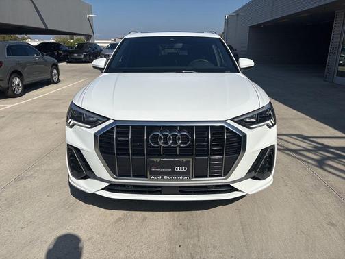 2025 Audi Q3 45 S line Premium
