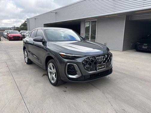 2025 Audi Q5 2.0T Premium