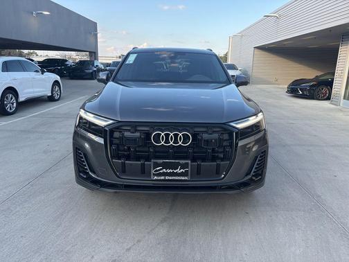 2026 Audi Q7 55 Premium Plus