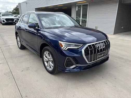2025 Audi Q3 45 S line Premium