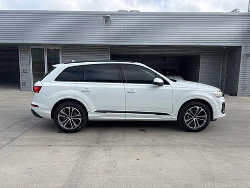 2026 Audi Q7 55