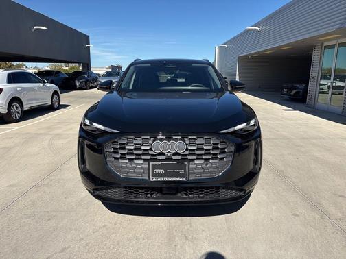 2025 Audi Q5 2.0T quattro Premium