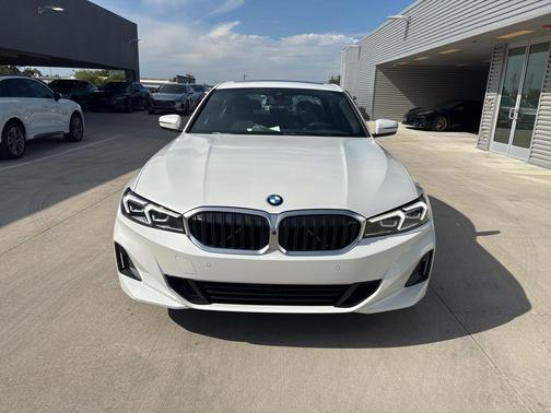 2025 BMW 330 i
