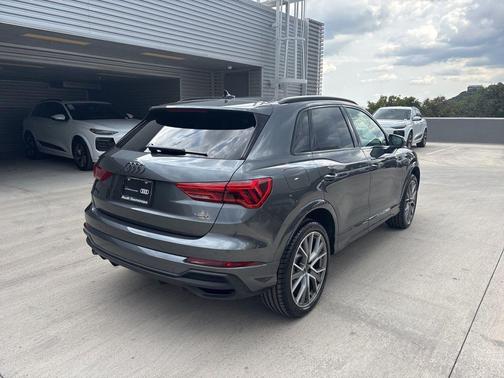 2025 Audi Q3 45 S line Premium