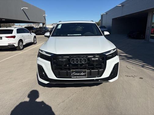 2026 Audi Q7 55 Premium Plus