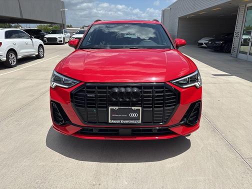 2025 Audi Q3 45 S line Premium