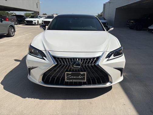 2023 Lexus ES 350 Base