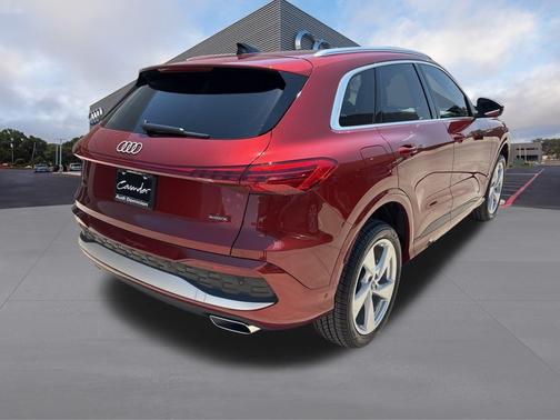 2025 Audi Q5 2.0T quattro Premium