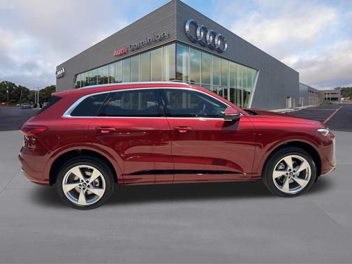 2025 Audi Q5 2.0T quattro Premium