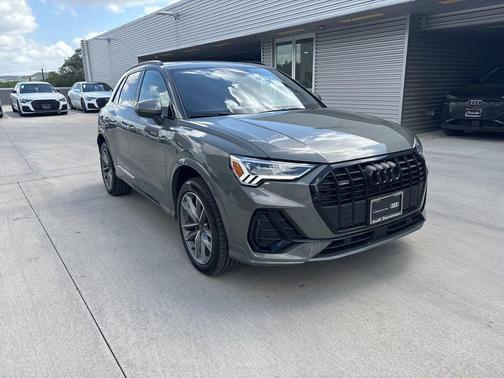 2025 Audi Q3 45 S line Premium