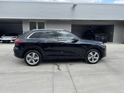 2025 Audi Q5 2.0T quattro Premium