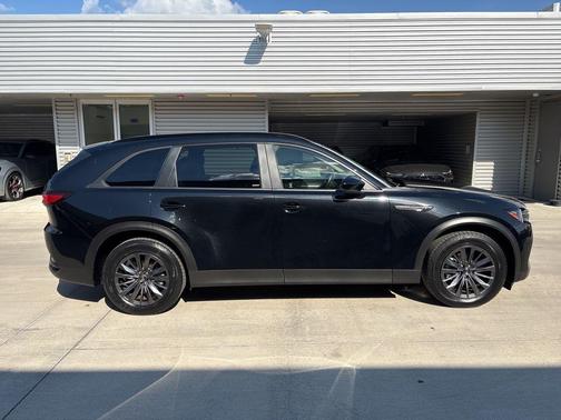 2025 Mazda CX-70 PF