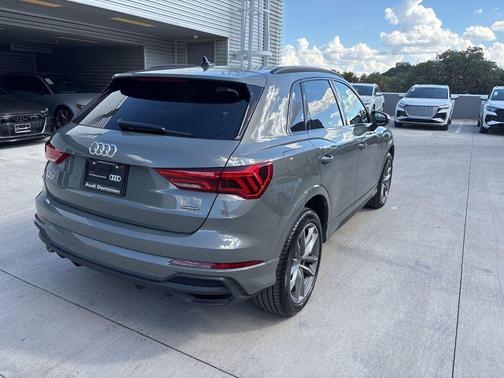 2025 Audi Q3 45 S line Premium