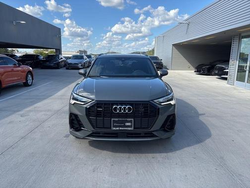 2025 Audi Q3 45 S line Premium