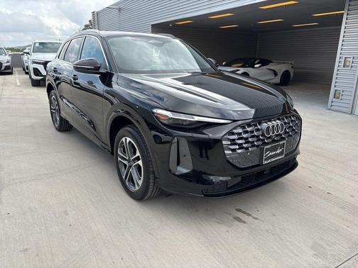 2025 Audi Q5 2.0T quattro Premium