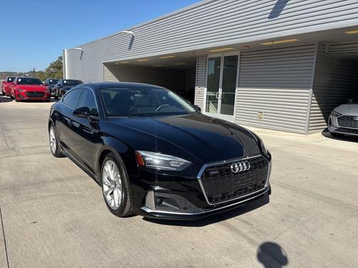 2022 Audi A5 40 Premium