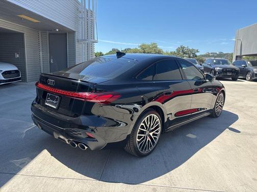Mythos Black Metallic 2026 Audi S5 PLUS