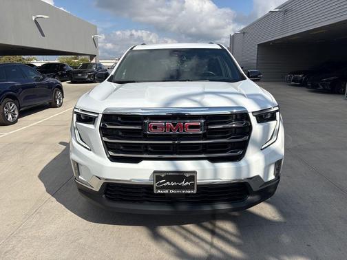 2024 GMC Acadia Elevation