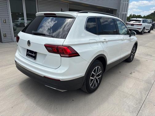 2020 Volkswagen Tiguan 2.0T SE