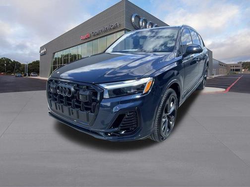 2025 Audi Q7 55 Premium Plus