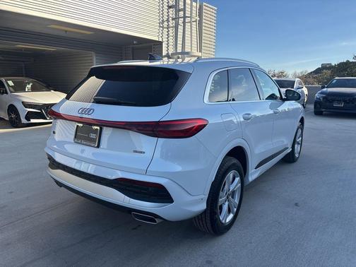 2025 Audi Q5 2.0T quattro Premium