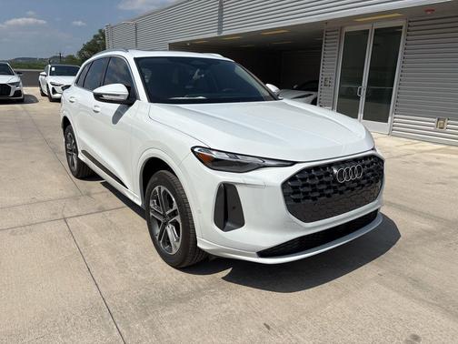 2025 Audi Q5 2.0T quattro Premium