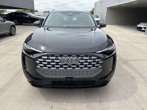 2025 Audi Q5 2.0T quattro Premium