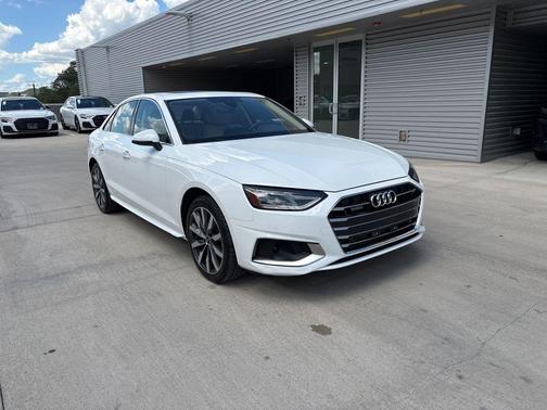 2022 Audi A4 40 Premium