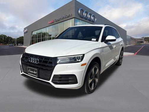 2020 Audi Q5 45 Titanium Premium