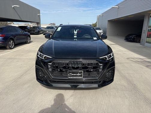 2026 Audi SQ8 4.0T Prestige