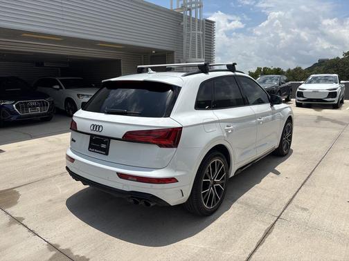 2024 Audi SQ5 3.0T Premium