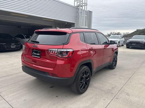 2025 Jeep Compass Latitude