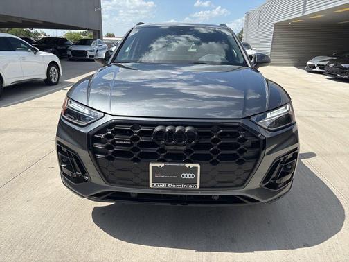 2025 Audi Q5 45 S line quattro Premium