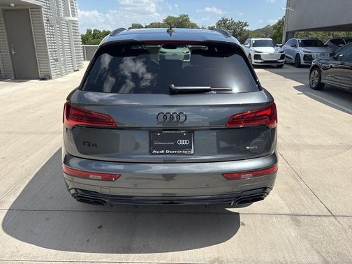 2025 Audi Q5 45 S line quattro Premium