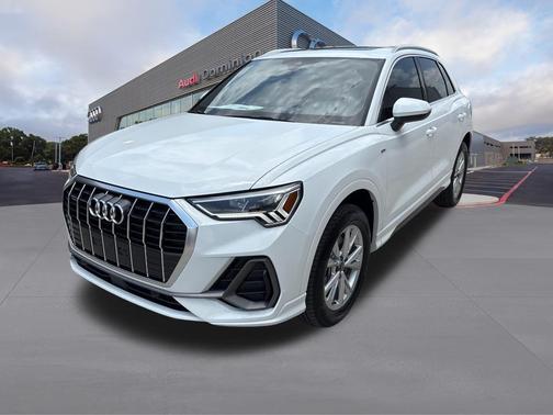 2025 Audi Q3 45 S line Premium