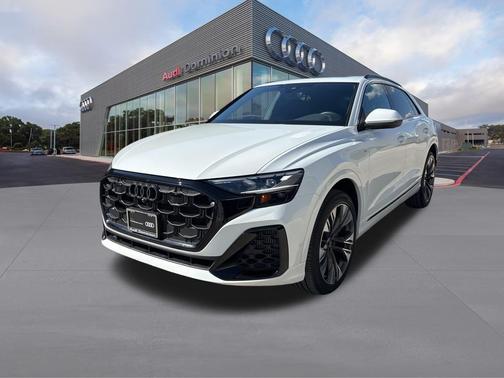 2025 Audi Q8 55 Premium
