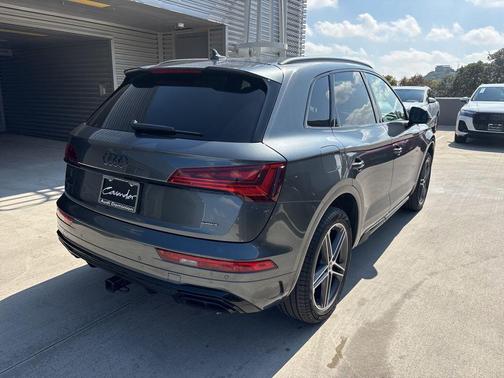 2024 Audi Q5 e 55 S line quattro Premium