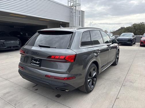 2026 Audi Q7 55 Prestige