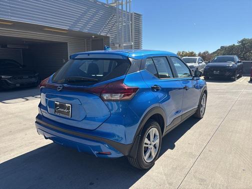 2024 Nissan Kicks S