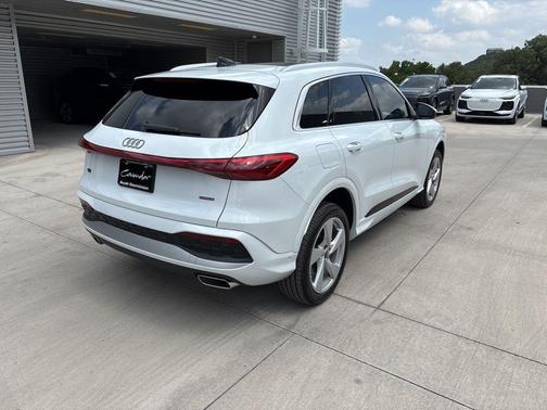 2025 Audi Q5 2.0T quattro Premium