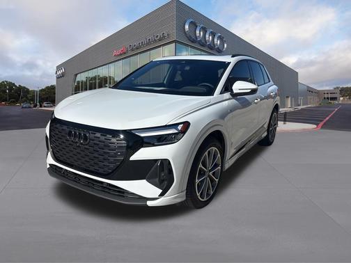 2026 Audi Q4 e-tron 55 quattro Premium
