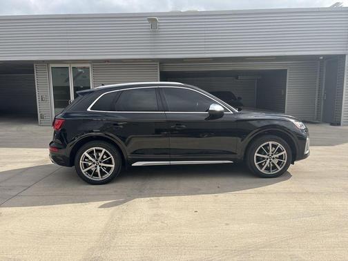2022 Audi SQ5 3.0T Premium