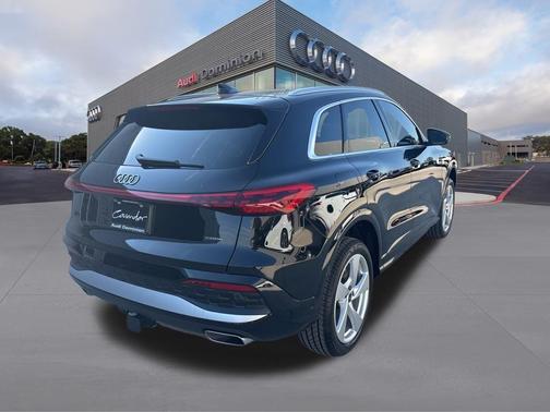 2025 Audi Q5 2.0T quattro Premium