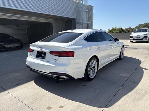 2022 Audi A5 40 Premium